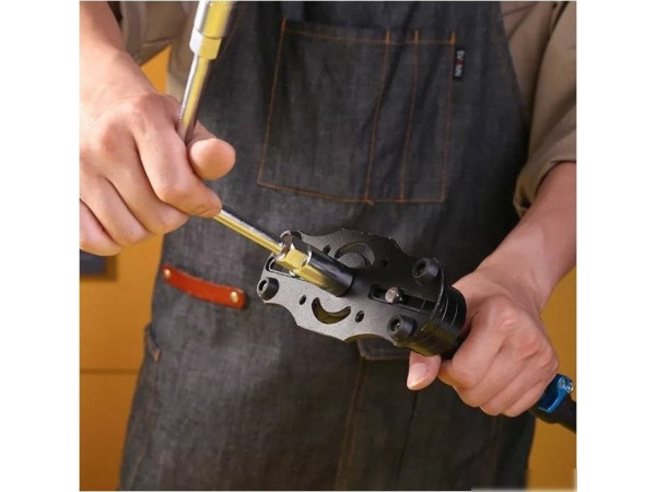 Ключ торцевой Deli DL101214