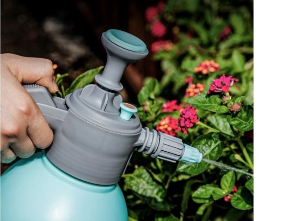 Ручной опрыскиватель Deli DL581020