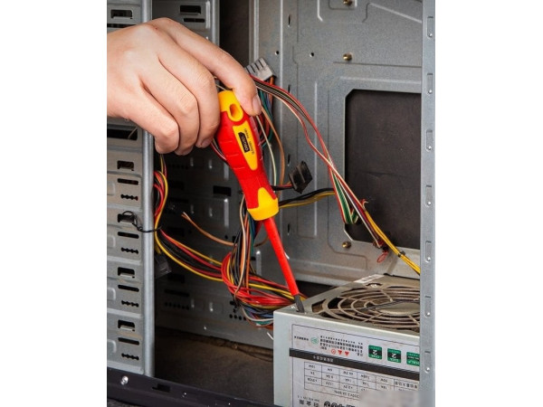 Отвертка Deli DL514080