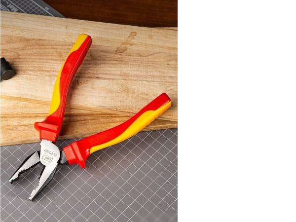 Плоскогубцы Deli DL512007