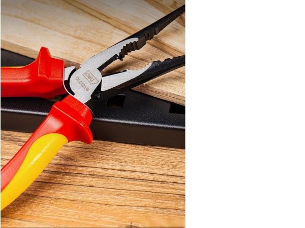 Длинногубцы Deli DL512108