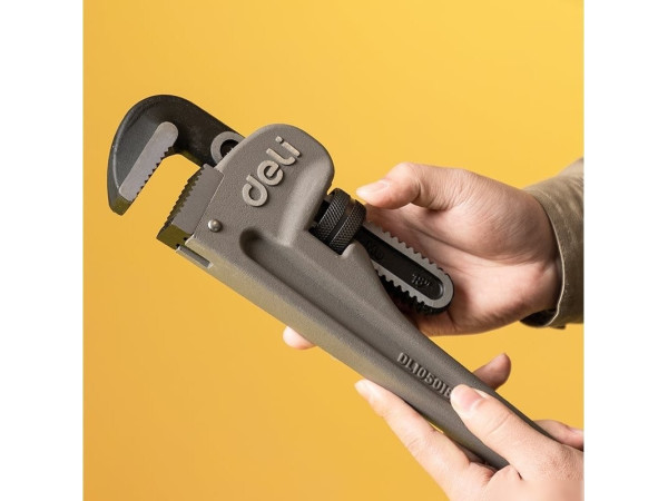 Ключ трубный Deli DL105018