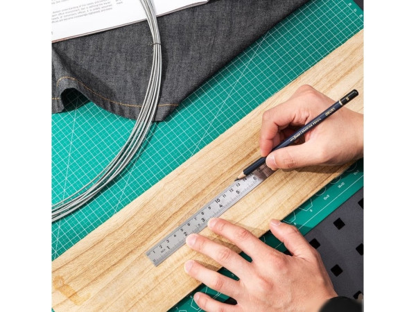 Линейка Deli DL8020Y