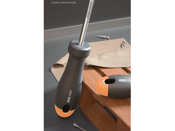 Отвертка Deli HT1206C