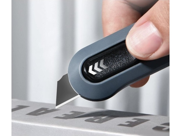 Нож строительный Deli HT4007C