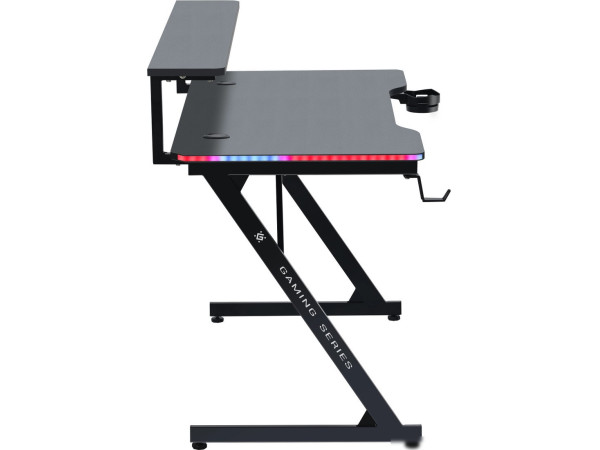 Геймерский стол Defender Adamant 64075