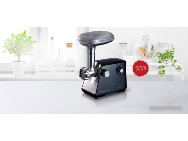 Мясорубка Panasonic MK-GJ1700