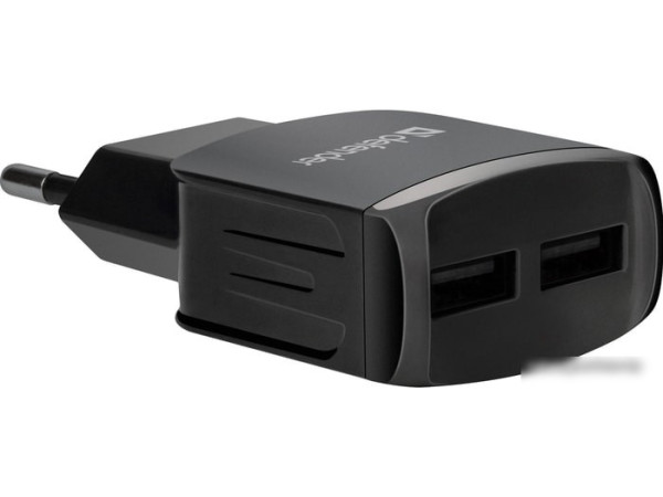 Сетевое зарядное Defender UPC-21