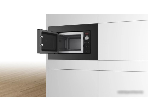 Микроволновая печь Bosch BFL623MB3