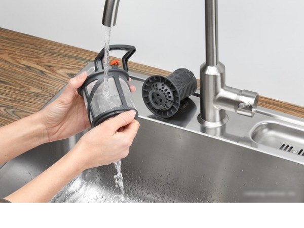 Отдельностоящая посудомоечная машина Electrolux SatelliteClean 600 ESS42220SW