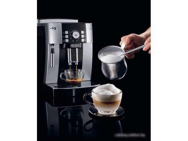 Эспрессо кофемашина DeLonghi Magnifica S ECAM 21.117.SB