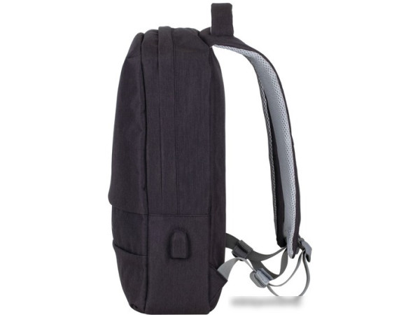 Городской рюкзак Rivacase Prater 7562 (черный)