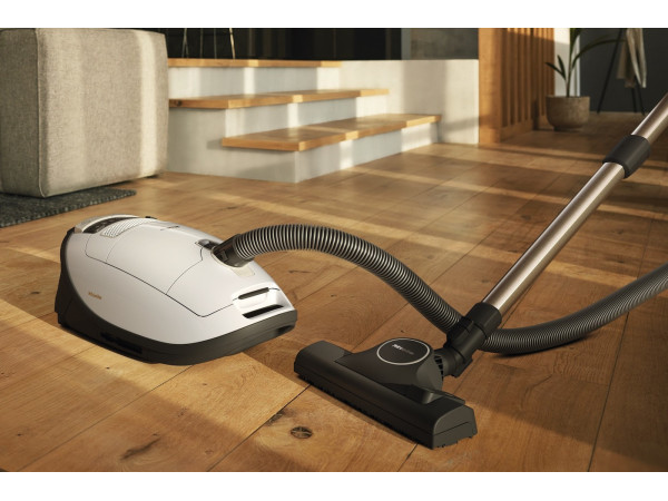 Пылесос Miele Complete C3 125 Edition (белый лотос)