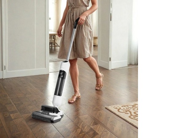 Вертикальный моющий пылесос Kitfort KT-5276