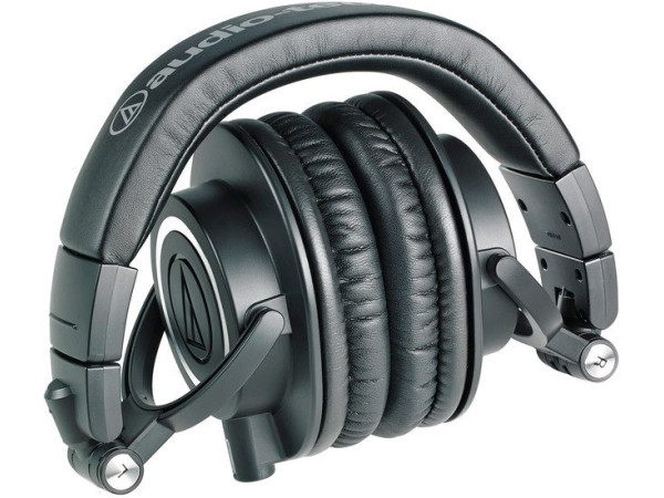 Наушники Audio-Technica ATH-M50x (черный)
