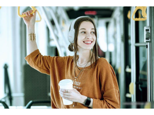 Наушники Creative Zen Hybrid (белый)