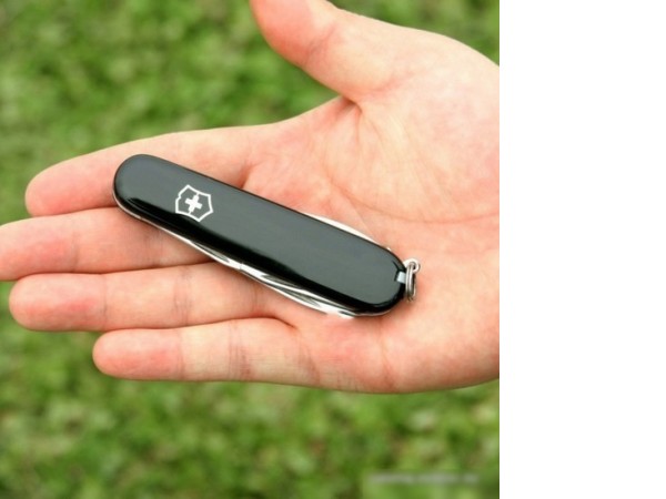 Мультитул Victorinox Spartan 1.3603.3B1 (блистер, черный)