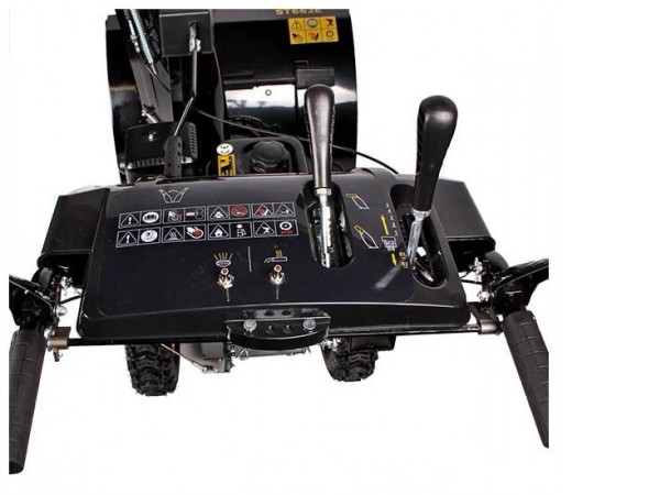 Снегоуборщик Champion ST662E