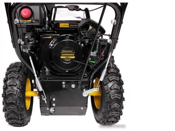 Снегоуборщик Champion ST662E