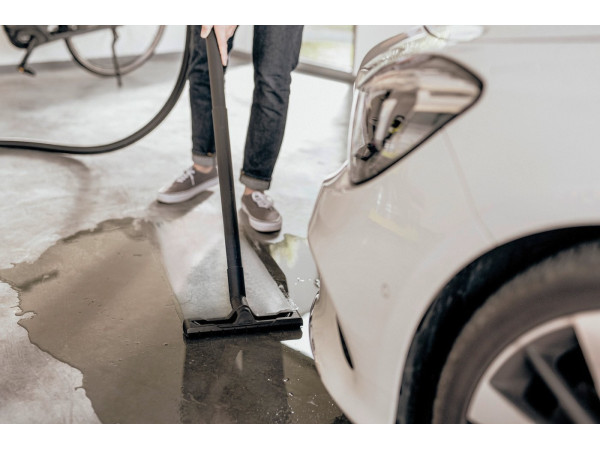 Пылесос Karcher WD 4 P V-20/5/22 1.628-270.0