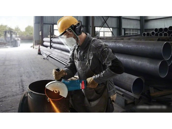 Угловая шлифмашина Bosch GWS 24-230 JZ Professional 06018C3300