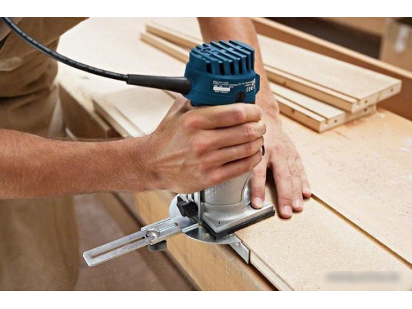 Кромочно-петельный фрезер Bosch GKF 600 Professional (060160A100)