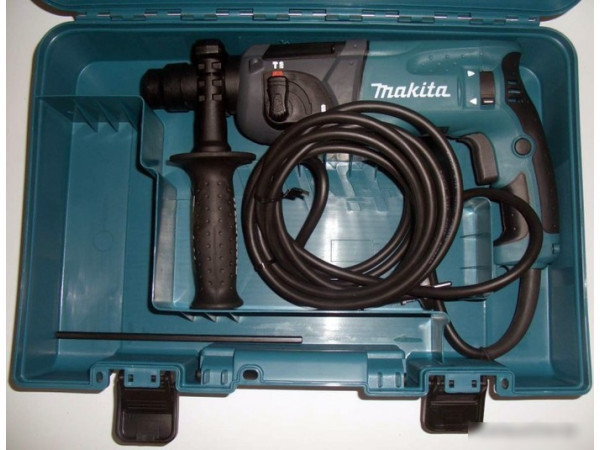 Перфоратор Makita HR2460