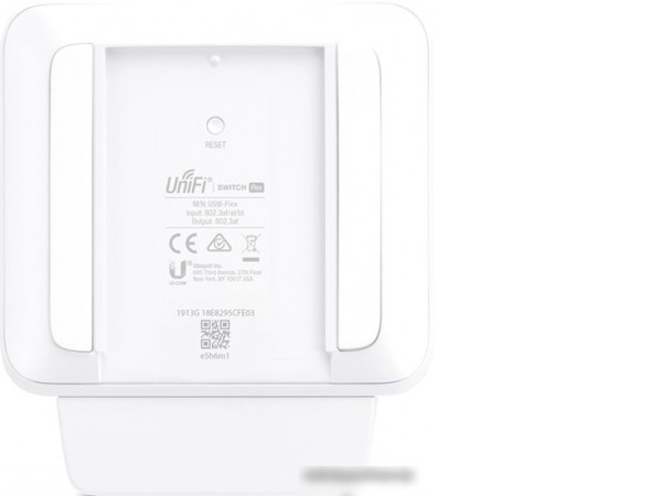 Коммутатор Ubiquiti UniFi Switch Flex