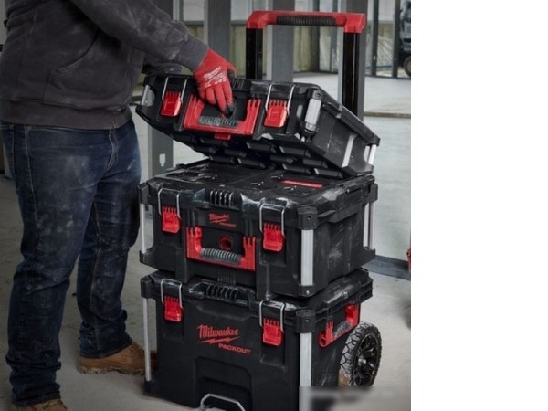 Ящик для инструментов Milwaukee PackOut Large Toolbox