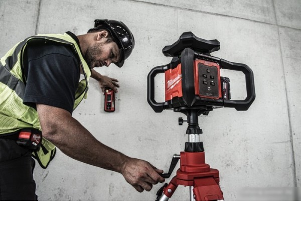 Штатив для измерительных приборов Milwaukee TRP300 4932493200