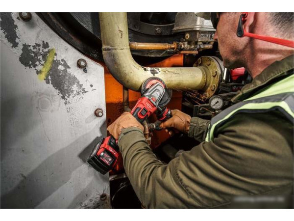 Угловая шлифмашина Milwaukee M18 Fuel FSAGF125XB-0X 4933478438 (без АКБ, кейс)