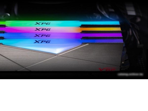 Оперативная память A-Data XPG Spectrix D50 RGB 8ГБ DDR4 3600 МГц AX4U36008G18I-ST50