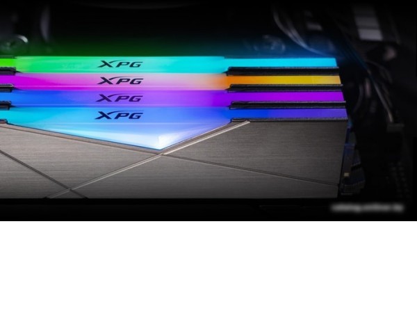 Оперативная память A-Data XPG Spectrix D50 RGB 2x8GB DDR4 PC4-28800 AX4U36008G18I-DT50