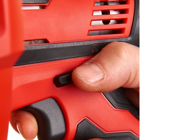 Прочистная машинка Milwaukee M12 M12BDC6-0C 4933451634 (без АКБ)