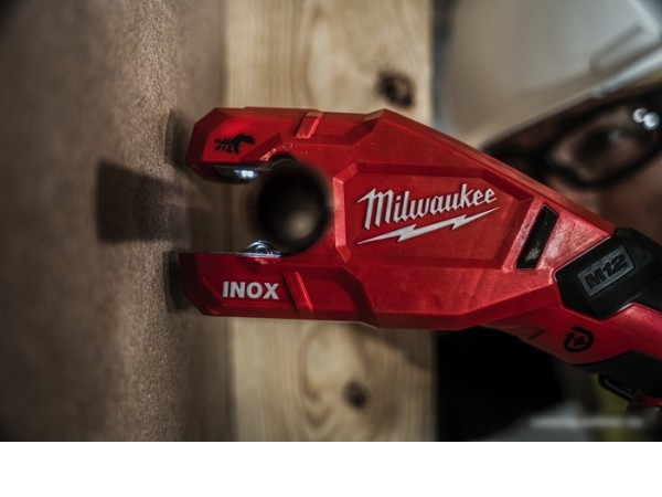 Труборез Milwaukee 4933479241