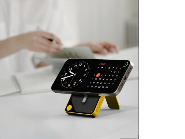 Внешний аккумулятор Momax 1-Power X Pro Magnetic Built-In USB-C IP131 5000mAh (желтый)